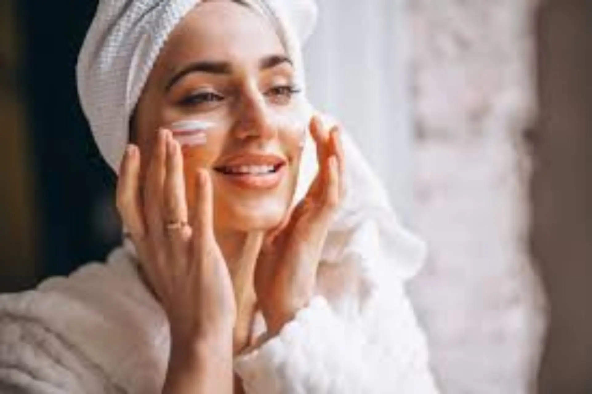 Come proteggere e lenire la pelle dopo una scottatura solare: rimedi e consigli utili per tutti