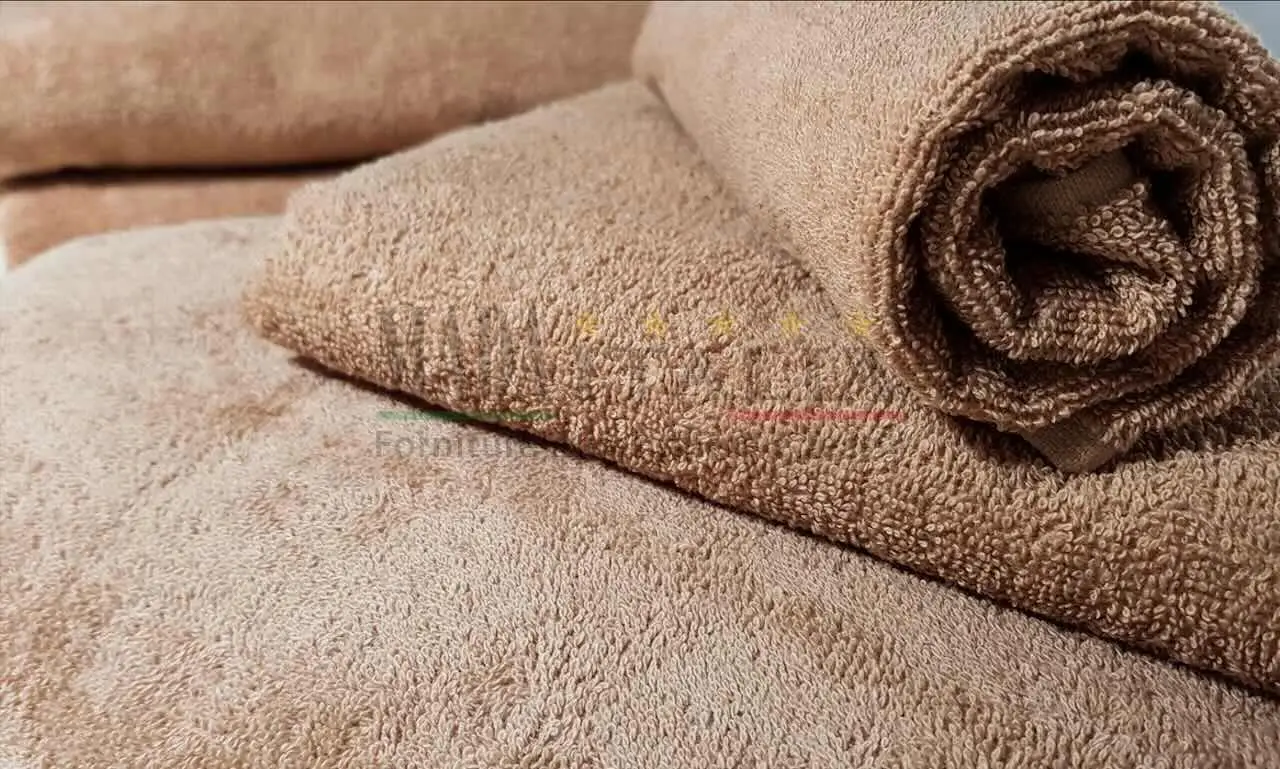 Hai gli asciugamani ruvidi? Ecco il trucco della lavandaia per farli tornare morbidi come nuovi